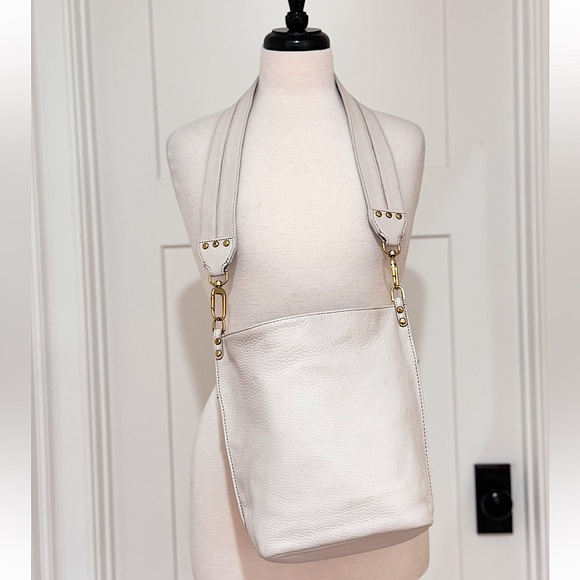 HOBO International Cream Leather Shoulder Bucket Bag - Picture 1 of 13